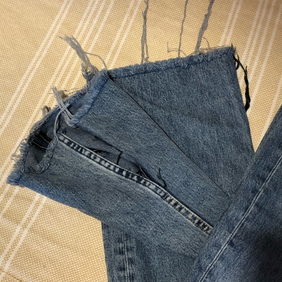 GRLFRND high rise raw denim distressed jeans - Picture 4 of 6